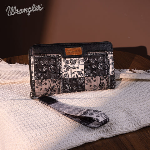 WG138-W006  Wrangler Bandana Paisley Print Wallet -Black