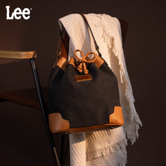 LEE53-003  LEE  Waxed Canvas Drawstring Hobo Bag/Crossbody