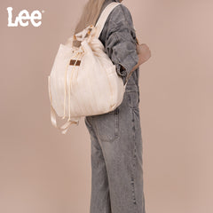 LEE49-002  LEE Quilted Puffer Drawstring Backpack