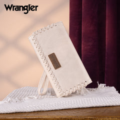 WG183-W048   Wrangler Whipstitch Wristlet Wallet