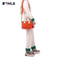 MLB-SF103  MLB San Francisco Giants Team  Tote/Crossbody with Baseball Coin Pouch