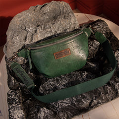 WG82-A194  Wrangler Fanny Pack Belt Bag Sling Bag -Green