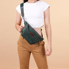 WG82-A194  Wrangler Fanny Pack Belt Bag Sling Bag -Green