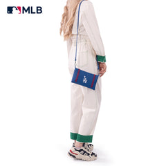 MLB-LA106 MLB Los Angeles Dodgers Team Bi-Fold Clutch/Crossbody