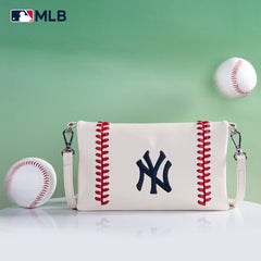 MLB-NY106 MLB New York Yankees Team Bi-Fold Clutch/Crossbody