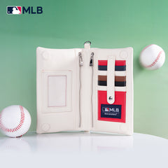 MLB-NY106 MLB New York Yankees Team Bi-Fold Clutch/Crossbody