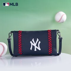 MLB-NY106 MLB New York Yankees Team Bi-Fold Clutch/Crossbody