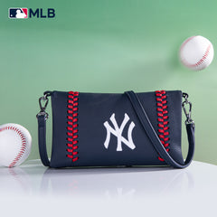 MLB-NY106 MLB New York Yankees Team Bi-Fold Clutch/Crossbody