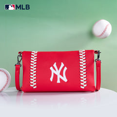 MLB-NY106 MLB New York Yankees Team Bi-Fold Clutch/Crossbody