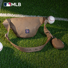 MLB-NY20-320  MLB New York Yankees Team  Fanny Pack Belt Sling Bag