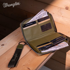 WG136-W006  Vintage Wrangler Canvas Zip Wristlet - Green