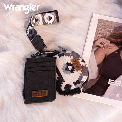 WG166-W0051  Wrangler Sherpa Southwestern Art Print Dual Pouch Wristlet -Black