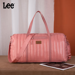 LEE49-001  LEE Quilted Puffer Duffle Bag