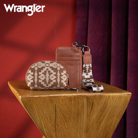 WG2212-W0051  Wrangler Southwestern Art Print Dual Pouch Wristlet -Brown