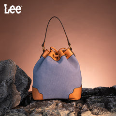 LEE53-003  LEE  Waxed Canvas Drawstring Hobo Bag/Crossbody