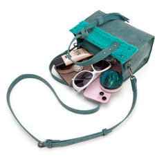 WG160-6011  Wrangler Sherpa Tote Crossbody - Turquoise